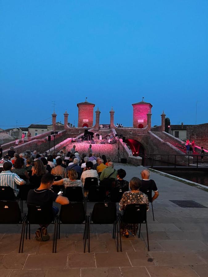 Pink Flamingo Accomodation Comacchio Exterior photo