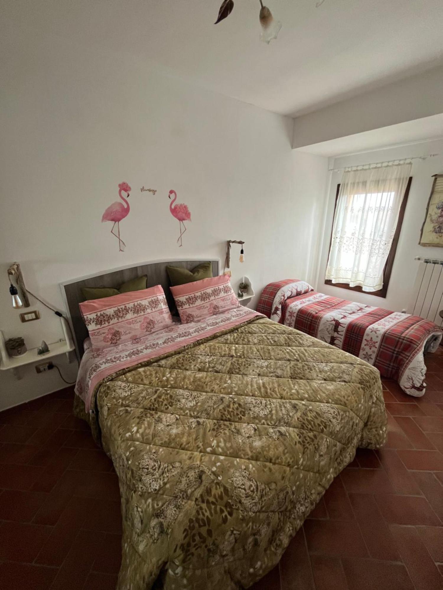 Pink Flamingo Accomodation Comacchio Exterior photo
